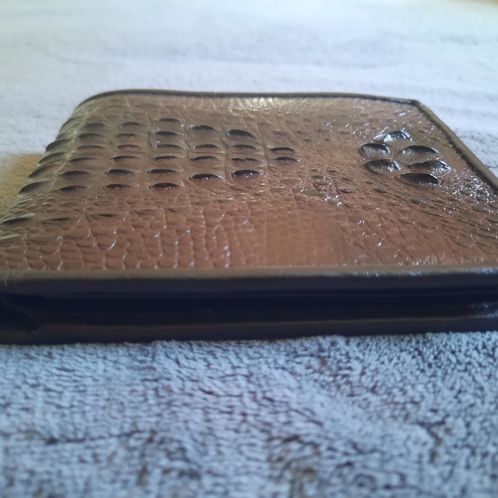 Caiman Crocodile Wallet